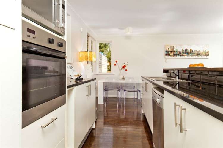 10 Cobham Crescent Kelston_7