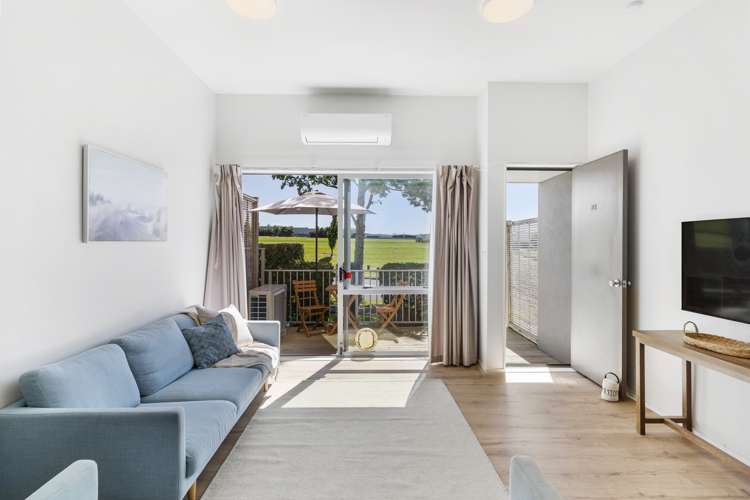 62/7 Kelvin Hart Drive East Tamaki_12