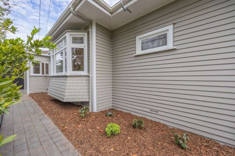 22 Invermay Avenue Mount Roskill_5