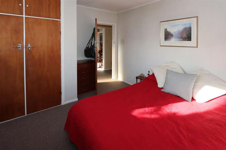 14 Charles Road Hannahs Bay_12