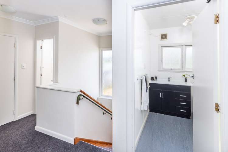 196 Clyde Street Hamilton East_40