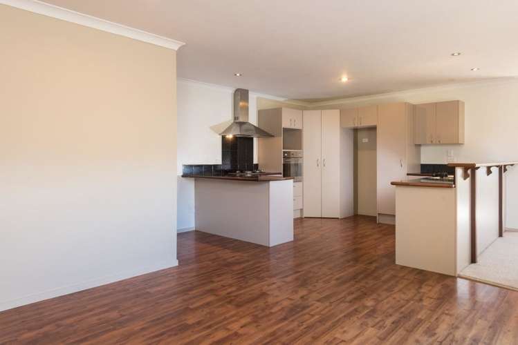 21 Waterford Park Drive Papamoa_7