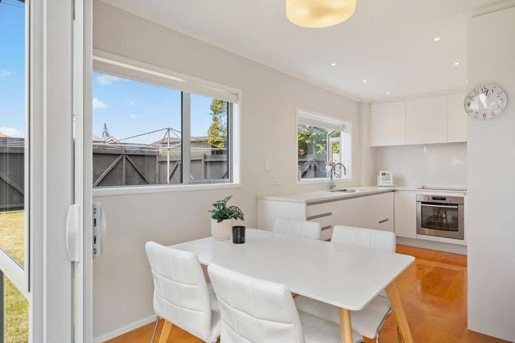 1/29 Islington Avenue New Lynn_2