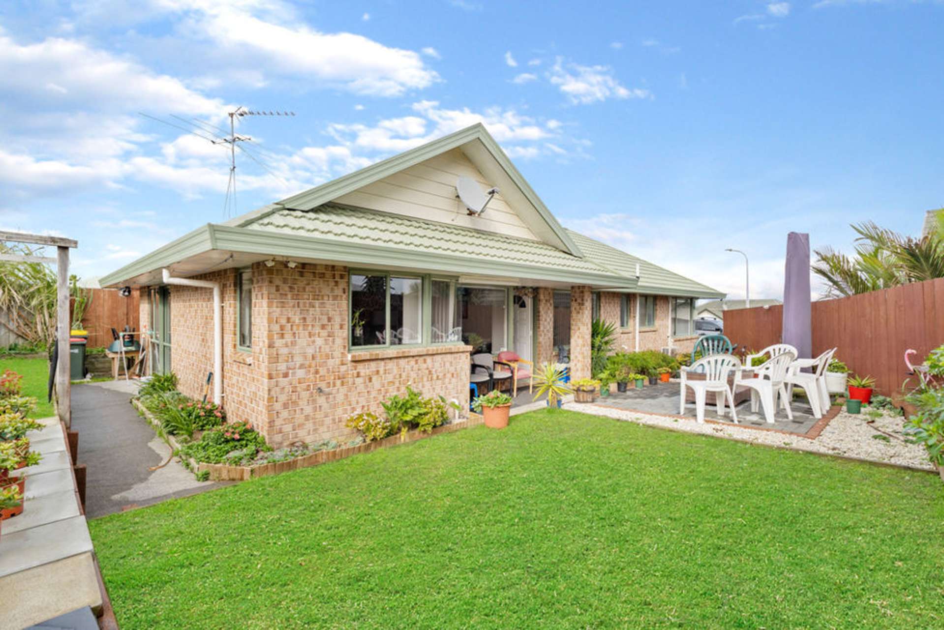 2/27 Wai Iti Place Clendon Park_0