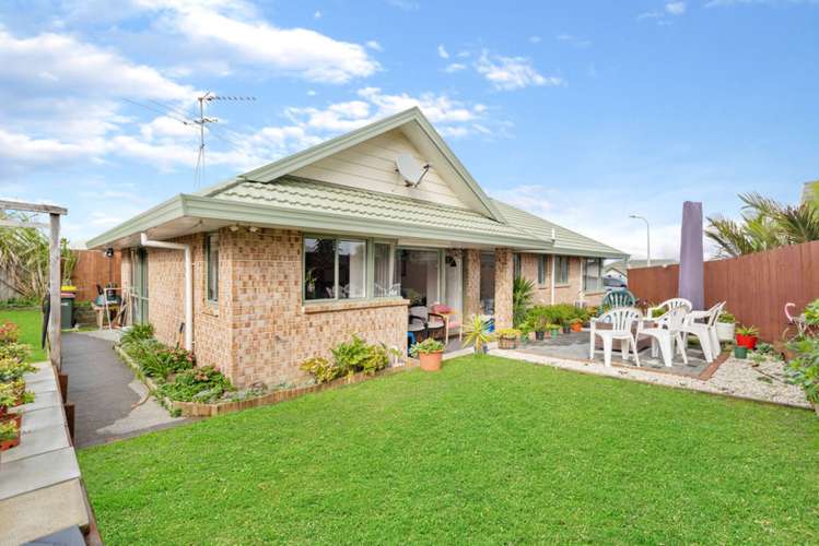 2/27 Wai Iti Place Clendon Park_0