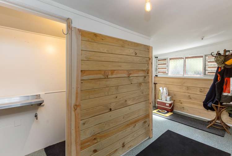 451 Tora Farm Settlement Road Tora_17