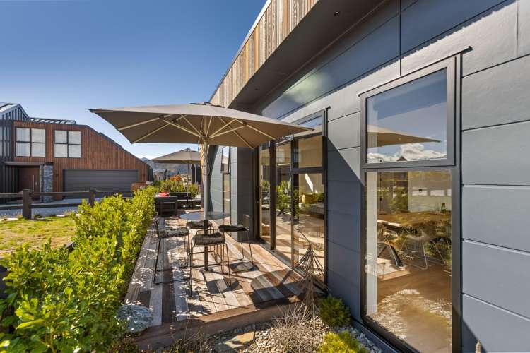 21A Deans Drive Wanaka_17