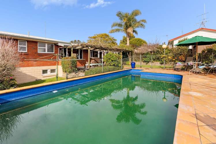 15 Lloyd Street Parkvale_21