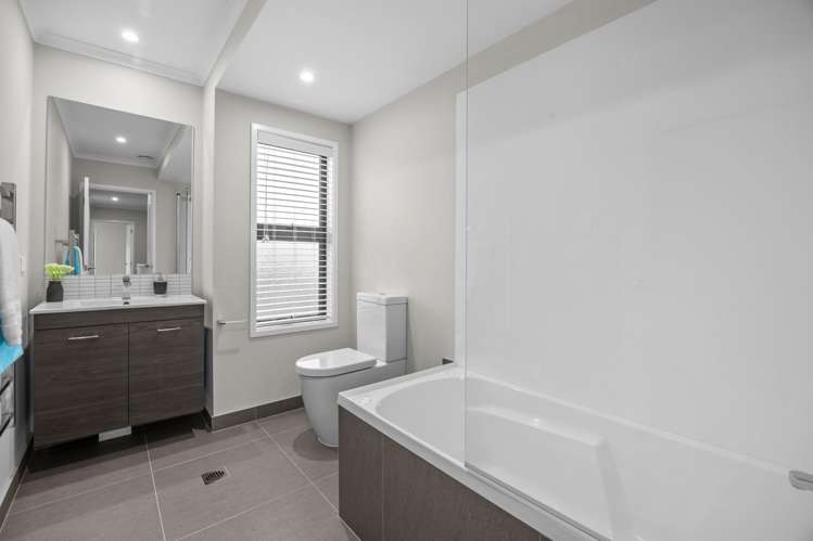 10 Kapia Road Westgate_18