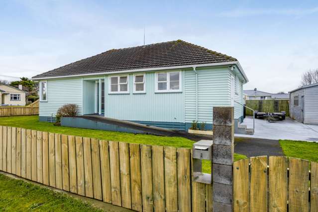 1 Malone Place Hawera_3