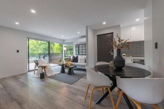 6b Zingaro Place Massey_2