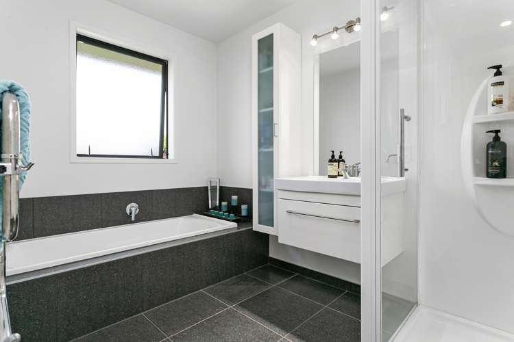 2 Magnolia Drive Matamata_16