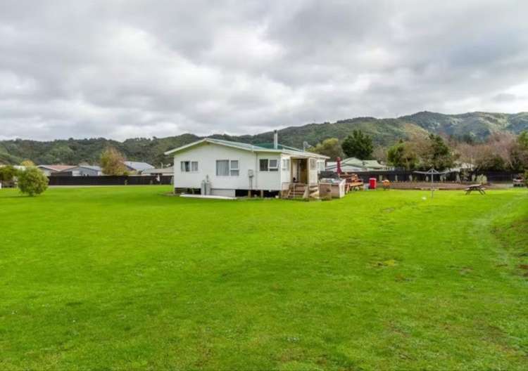 196a Wise Street Wainuiomata_11
