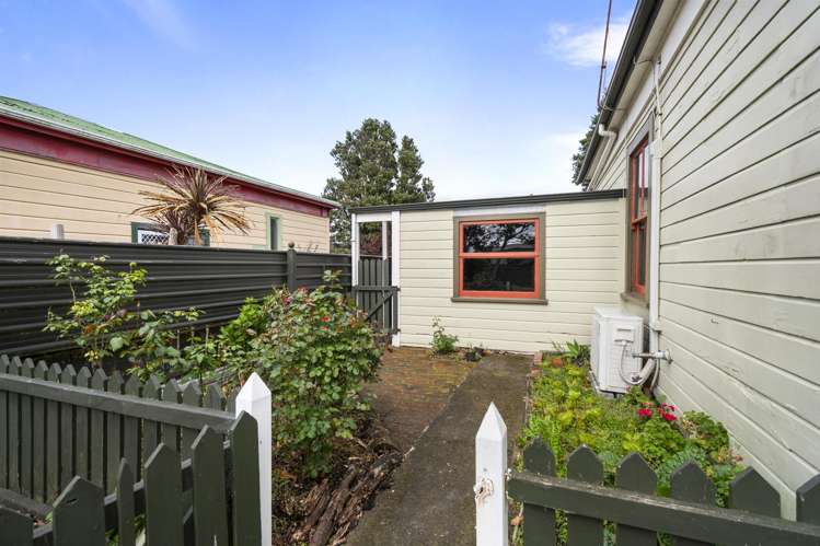 127 Linton Street West End_14