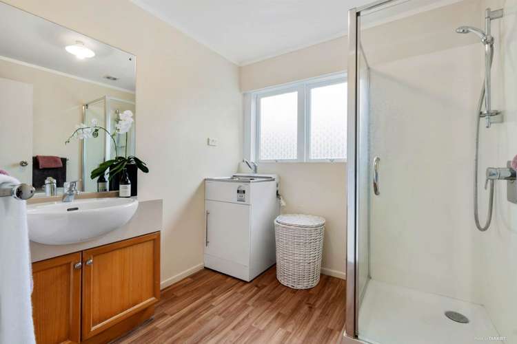 22 Kayeleen Place Cockle Bay_15