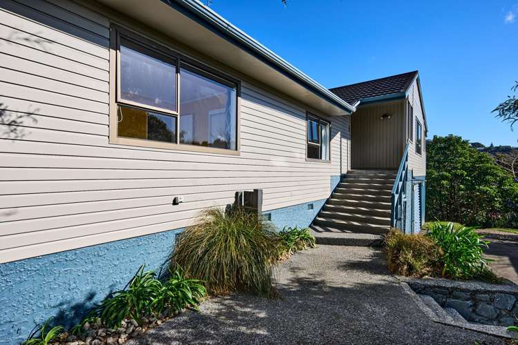 84 Leeward Drive Whitby_18