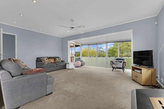 4 Seakens Way Glen Eden_4