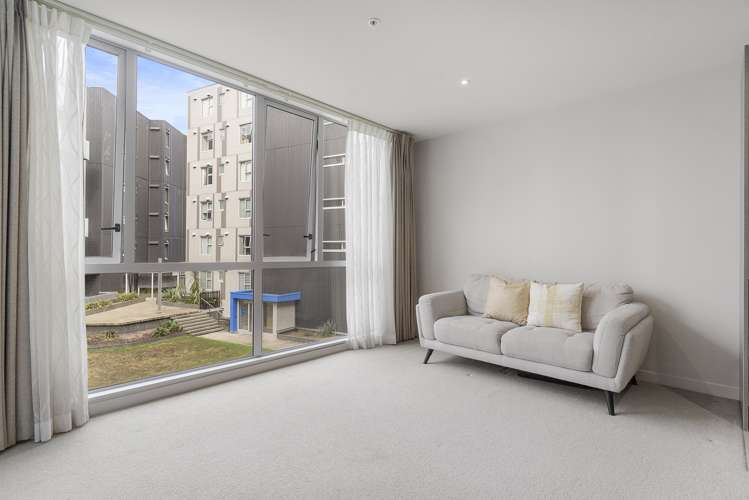 206/1 Rose Garden Lane Albany_5