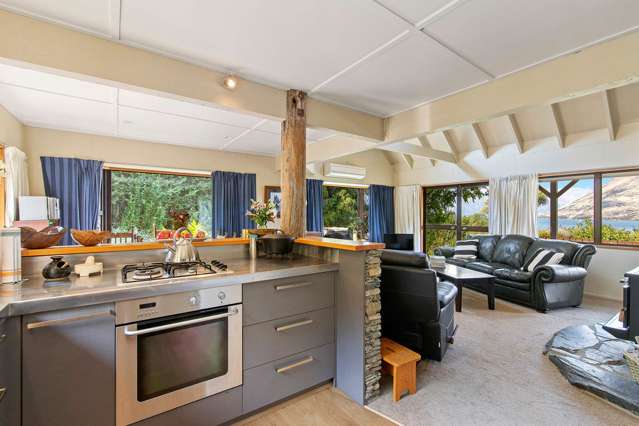 11 Evergreen Place Fernhill/Sunshine Bay_1