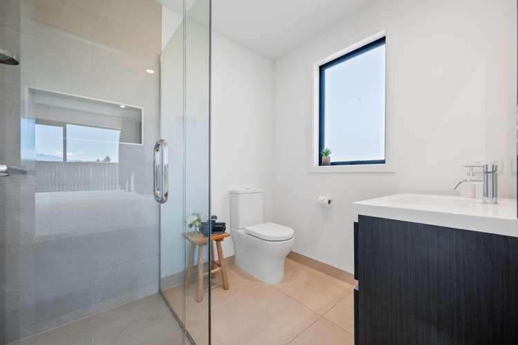 64 Howden Drive Jacks Point_16