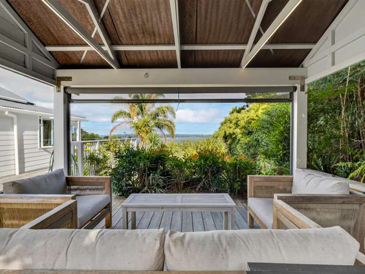 8 Robertson Street Russell_25