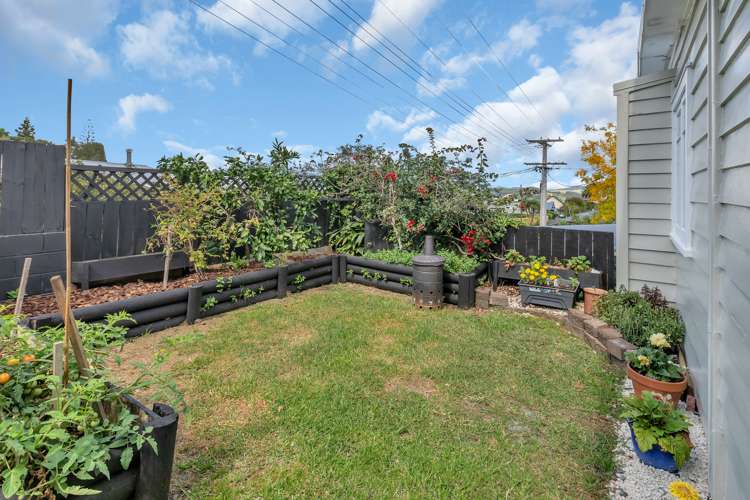 46 Memorial Drive Parahaki_13