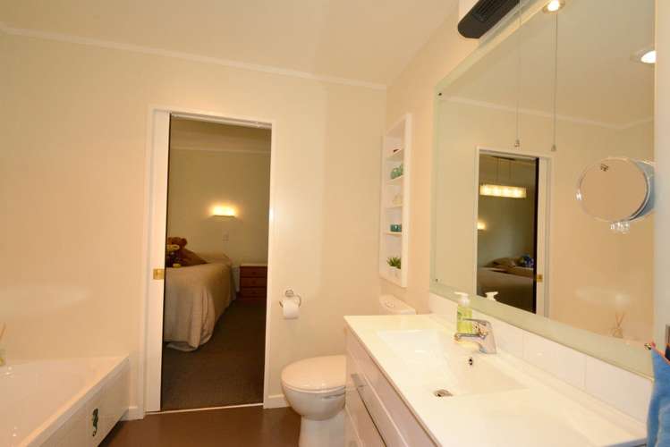 144 Doon Street Waverley_14