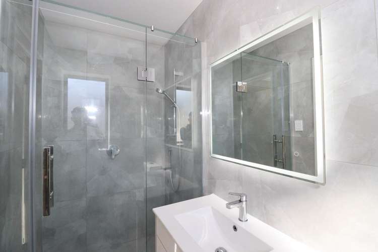 7D Pinehurst Place 1824_3