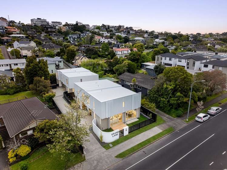 76A-D Grand Drive Remuera_1