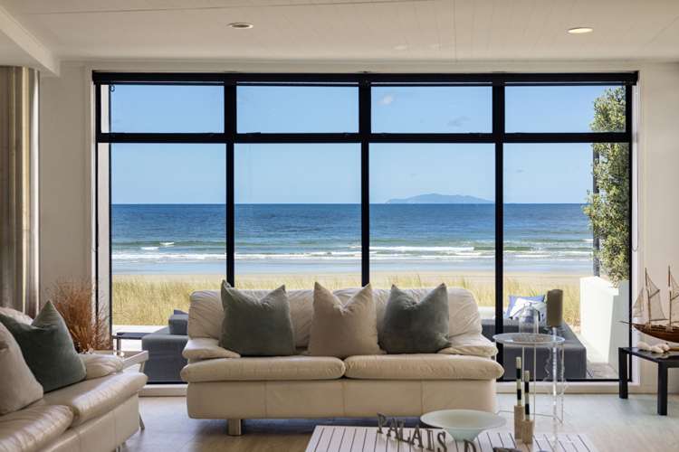 112 Pohutukawa Crescent_0