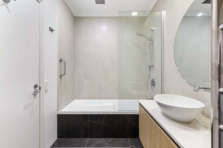 1909/171 Queen Street Auckland Central_15