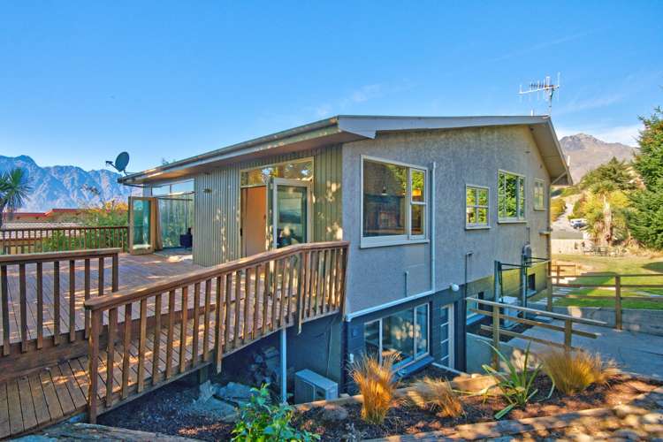 166 Fernhill Road Fernhill/Sunshine Bay_3