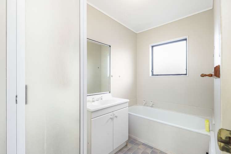 24a Lloyd Drive Nawton_8