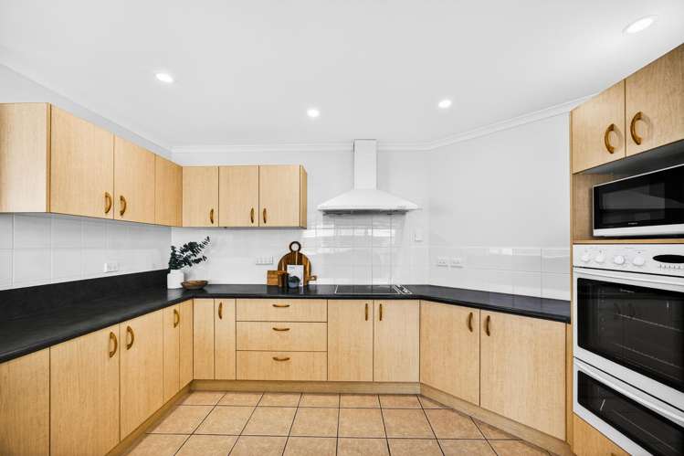 9 Athol Place Algies Bay_6