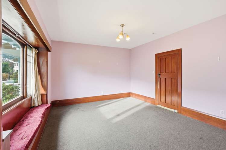 48 St Andrews Square Strowan_9