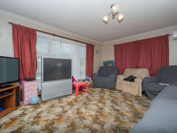 8 Hamblyn Crescent Nawton_6