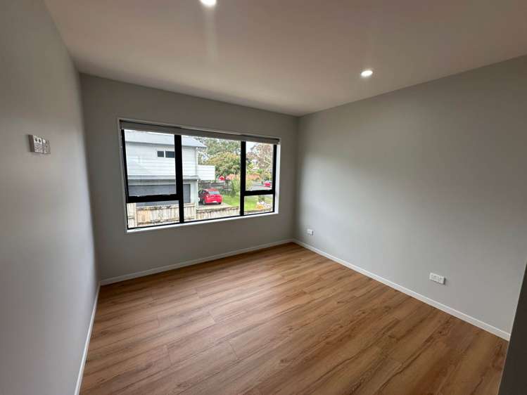 43B Mirrabooka Avenue Botany Downs_4