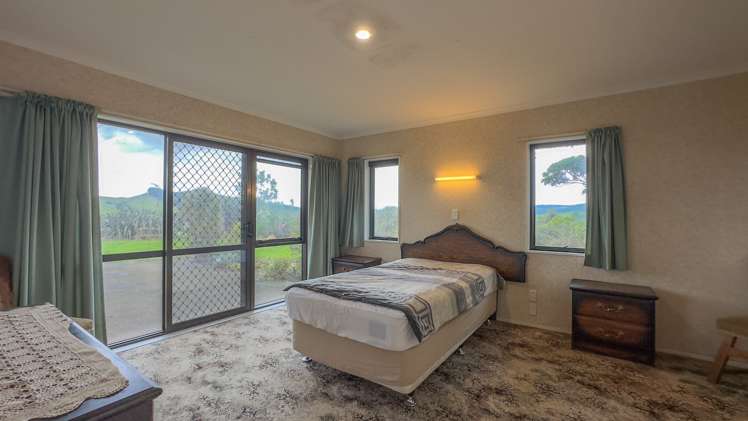 2876b State Highway 2 Waitakaruru_5