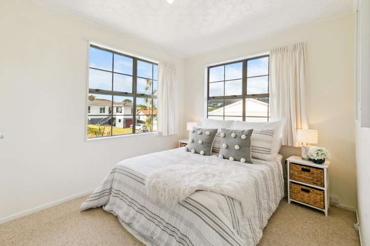 65 Percy Dyett Drive Karori_9