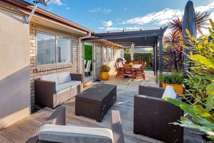 15 Russett Grove Henderson_7