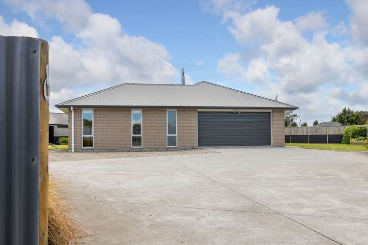 10 Stoneleigh Drive Solway_11