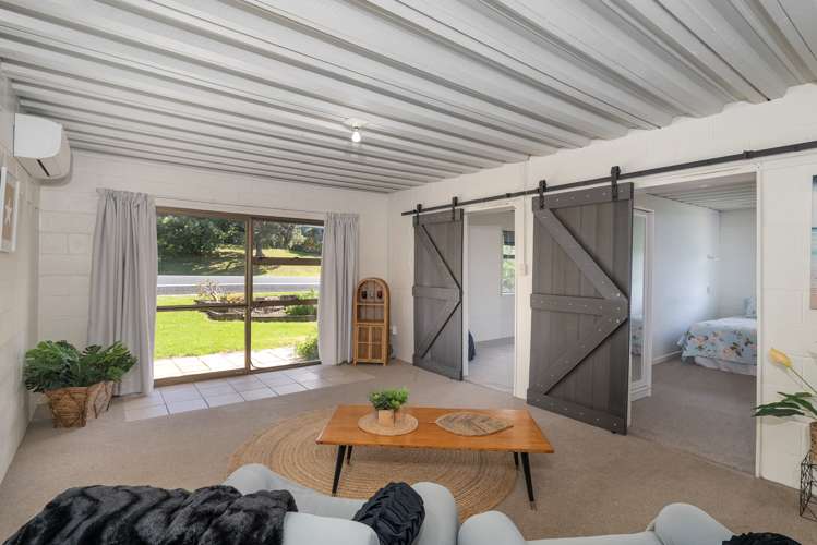 2 Wharf Road Tairua_16