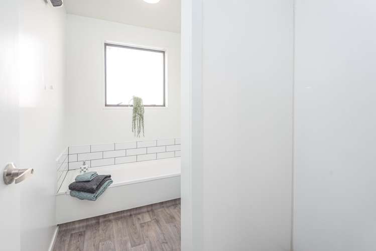 2/61 Caledonian Road Saint Albans_8