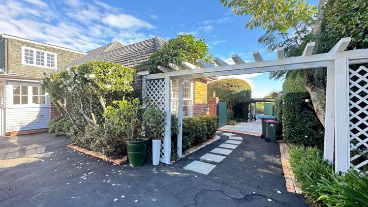 137 Long Drive St Heliers_6