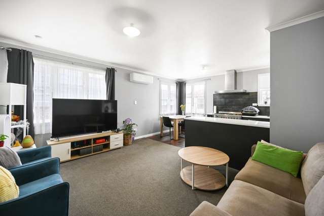 126 Fairfield Road 10458_3