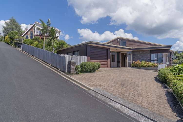14 Pine Grove Tairua_3