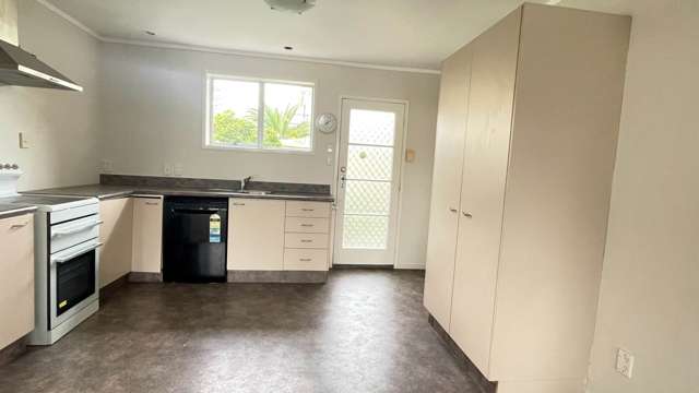 1/576A Weymouth Road Weymouth_1