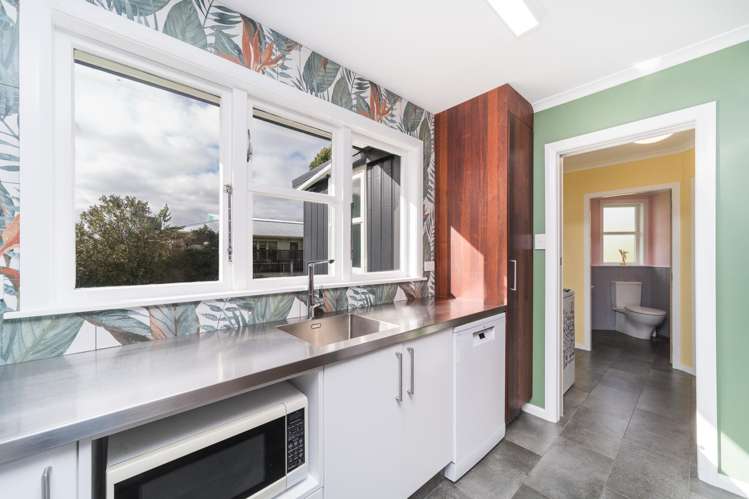 5 Woburn Place Takaro_11