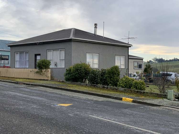 159 Benhar Road Balclutha_17