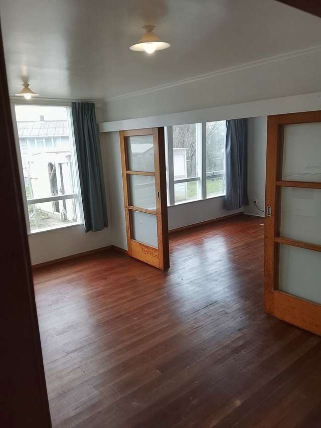 Charming 2-Bedroom Unit in Cannons Creek